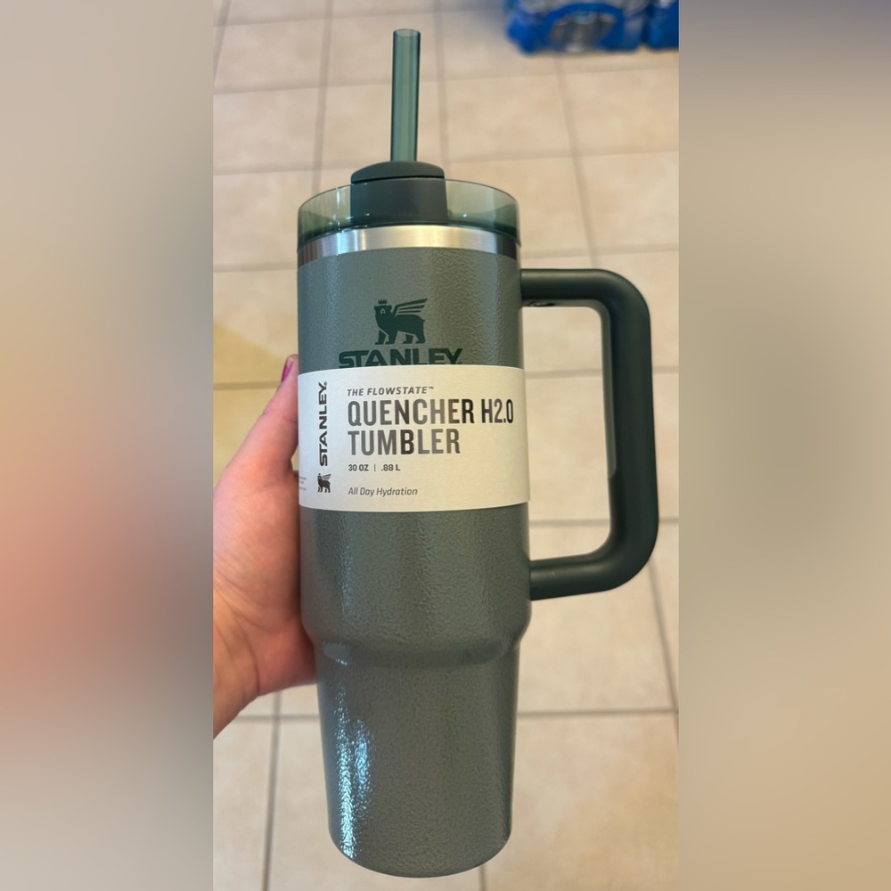 Stanley Hammertone The Flowstate H2.0 Quencher 30oz